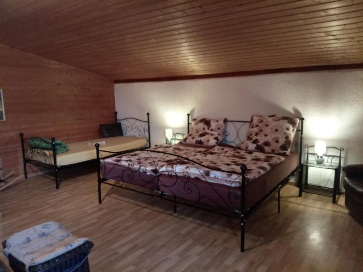 Doppelzimmer 埃平根 外观 照片
